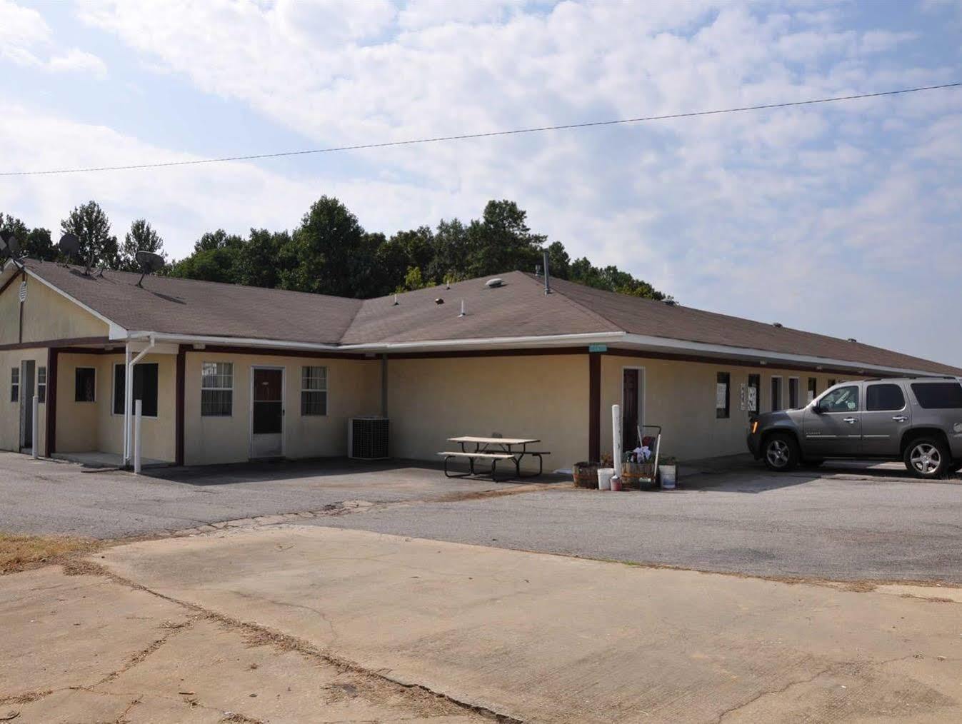 Budget Inn Elkmont Exteriér fotografie
